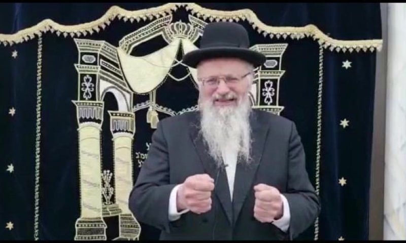 הרב אליהו: חג המולד &ndash; הזדמנות לשמור שתי שבתות