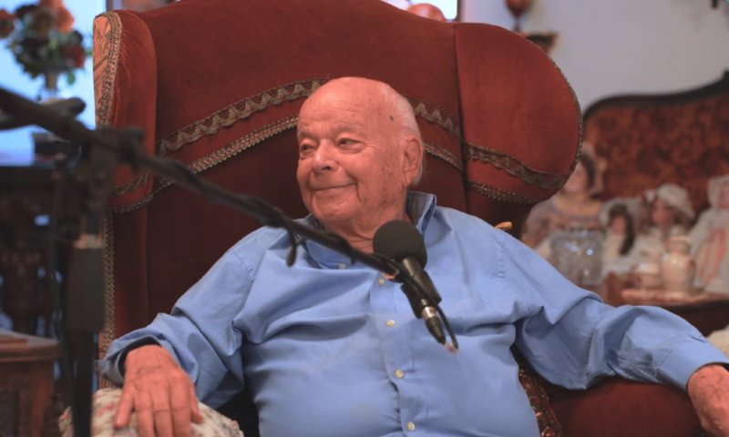 סינמה שו"ת פרק 8: אלי תבור התסריטאי של חגיגה בסנוקר