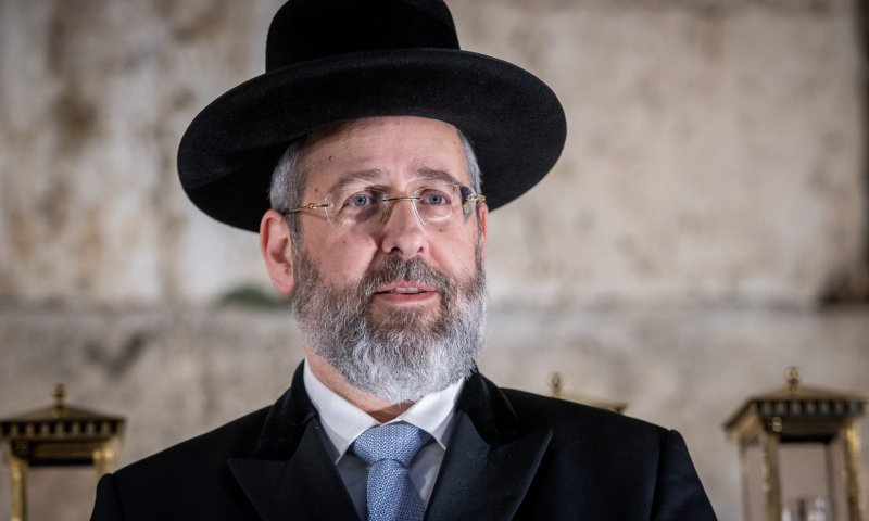 הרב דוד לאו מגנה: "זה דבר שלא יעלה על הדעת"
