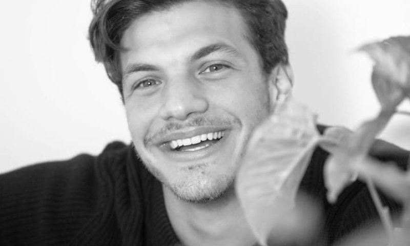 בעקבות נועה? תפקיד משחק ראשון לתומר הכהן