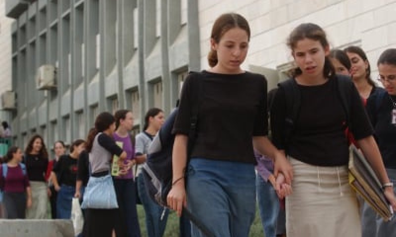 אבות לבנות מצווה: למה אנחנו לא יכולים להשתתף באירוע?