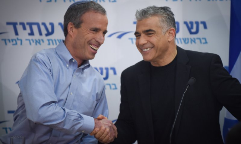 לפיד מגבה את דבריו של שטרן על מירי רגב