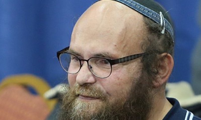 אהרן גרנות מסביר: למה החלפתי את הכיפה השחורה בסרוגה