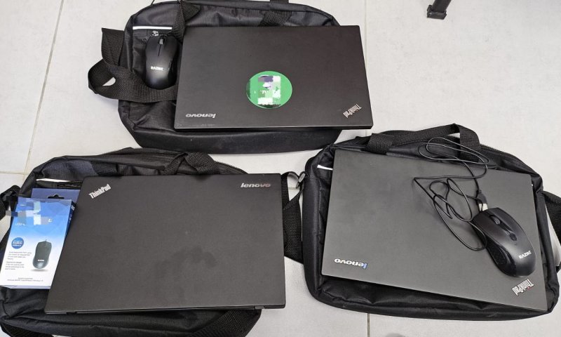 קב"ט של מלון גנב מחשבים שיעודו לילדי המפונים