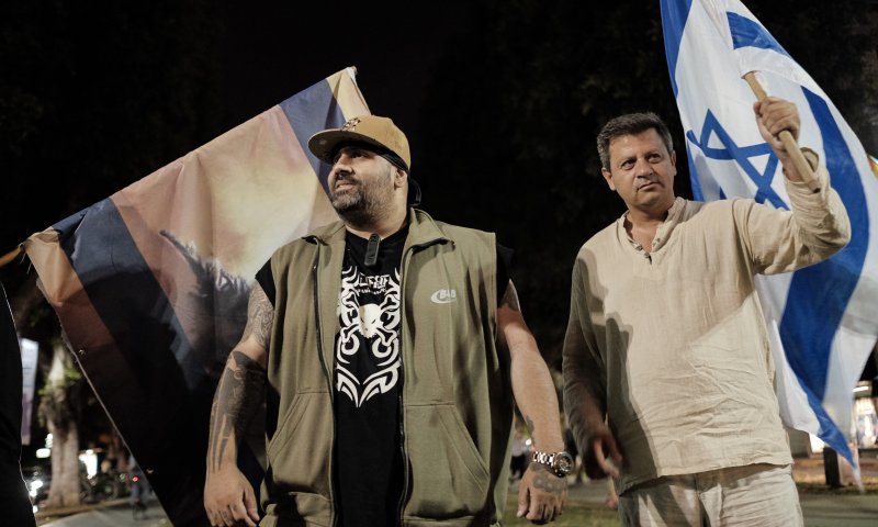 אופס: 'הצל' שכח לחדש דומיין והפך לבדיחה