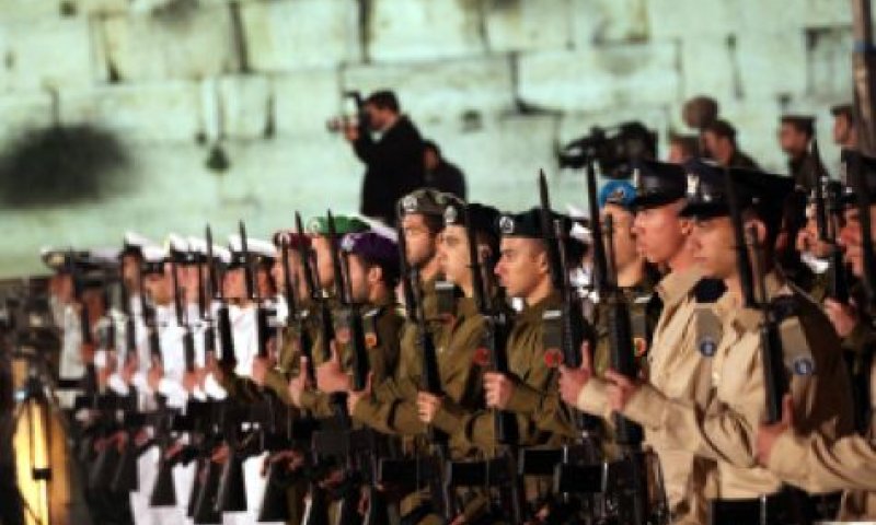 שקופים: מי זוכר את חללי צה"ל החרדים?