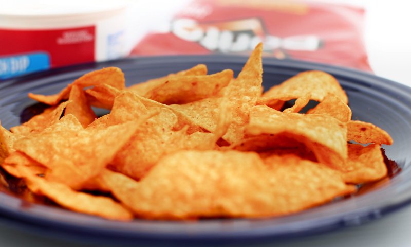 הרב אפרתי: אסור לקנות דוריטוס, גם בלי התועבה