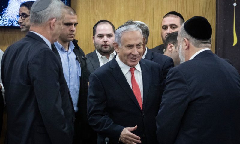 דרעי מתנער: "גנץ לא חתם איתי על שום הסכם"