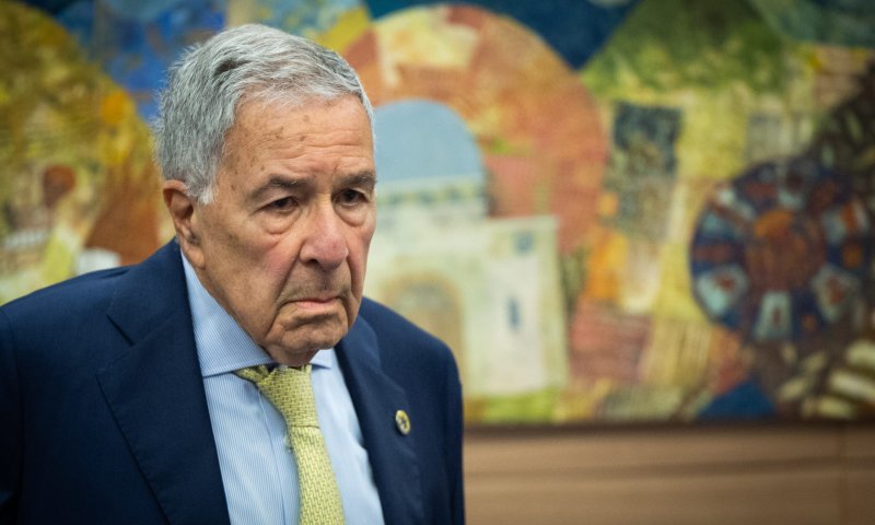 על סף פיצוץ: קרע בהנהלת מכבי תל אביב, שמעון מזרחי בחר צד