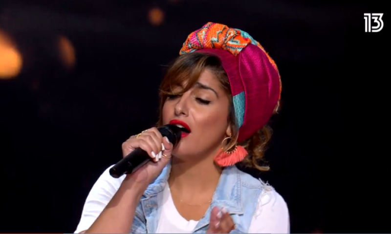 צפו: הזמרת הסרוגה שריגשה את "דה וויס"