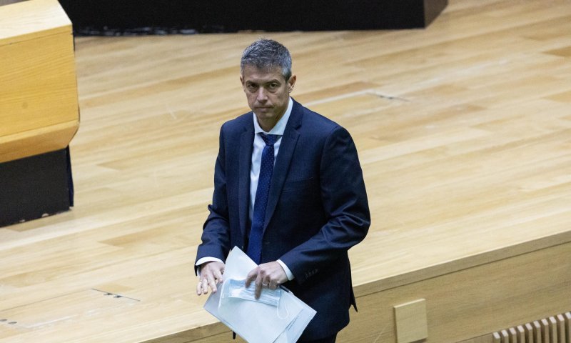 מתחבר לשקד? הנדל בהתבטאות פומבית ראשונה