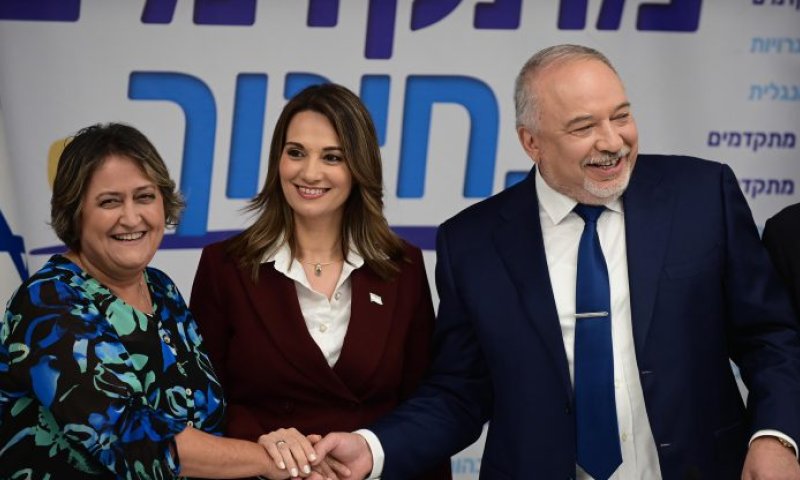 ליברמן: "ההגעה להסכם &ndash; חג גדול למערכת החינוך"