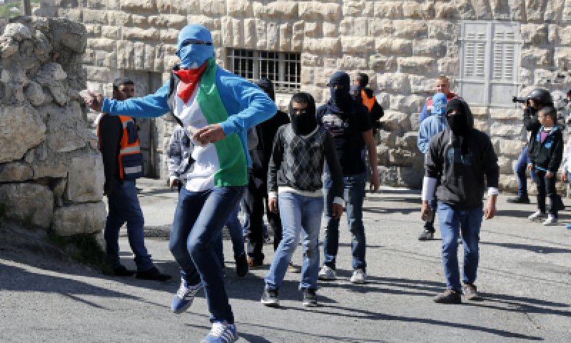 ליל שבת בירושלים: בחורי ישיבה ניצלו מנסיון לינץ'