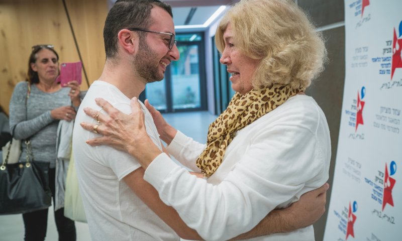 מרגש: פגשה את התורם שהציל את חייה "מלאך"