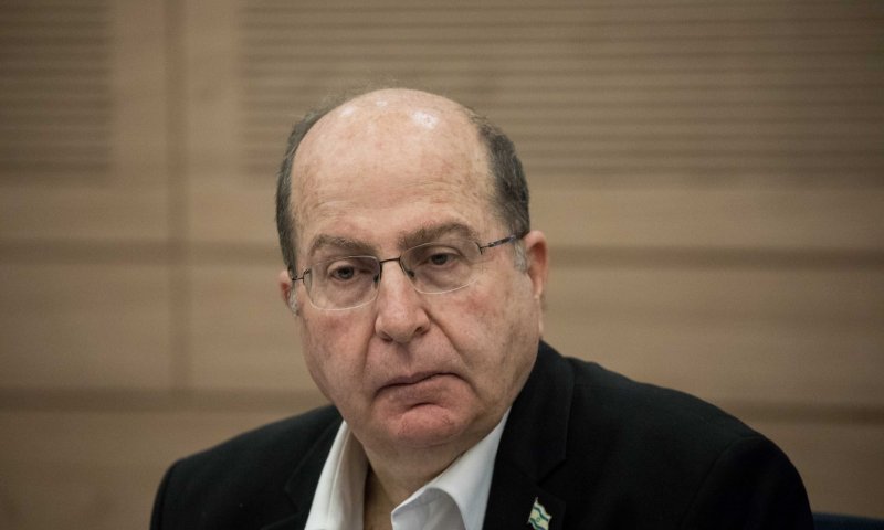 עוד פיצול: בוגי יעלון רץ במפלגה עצמאית