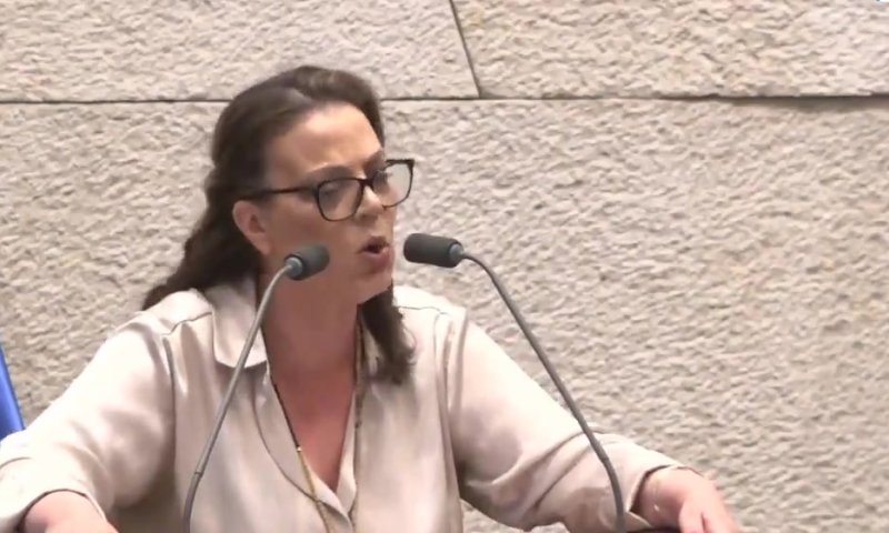 גלית דיסטל מפתיעה: ראש הממשלה, אתה לא ממלכתי