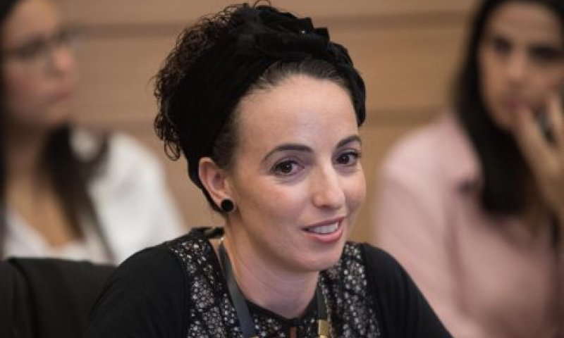 סילמן לסרוגים: "לא מתביישים בעולם של תורה וערכים"