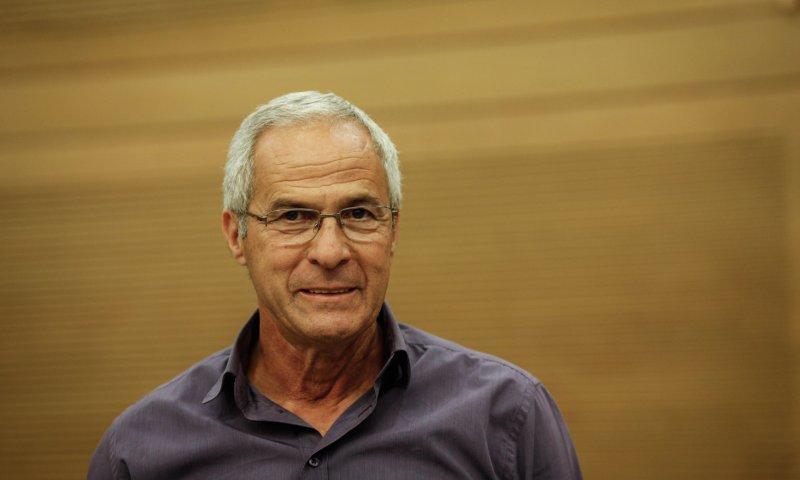 מפגינים ניקבו את צמיגי רכבו של נשיא בית הדין