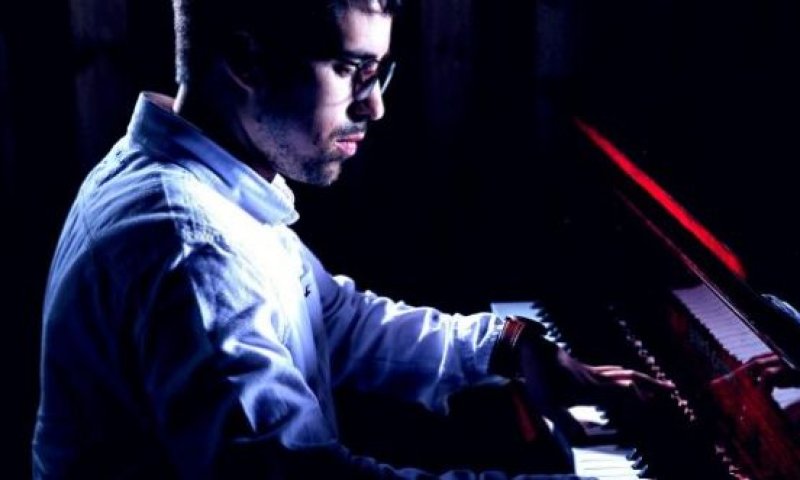 משנה סגנון: משה פלד בסינגל חדש