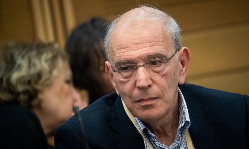 פרקליט המדינה לשעבר: "קורא לסרבנות, לא להכנס לקוקפיט"