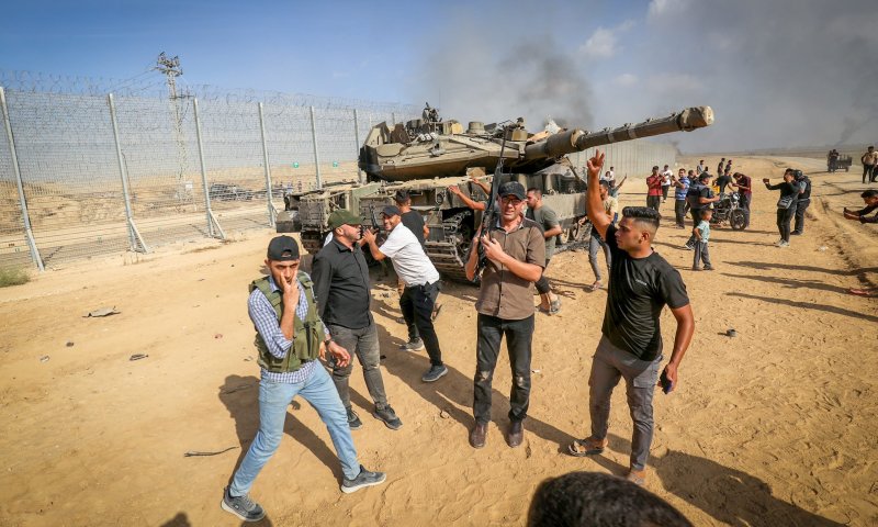 נורא: הבן הספיק לספר שחטף רסיס בקסדה ונחטף