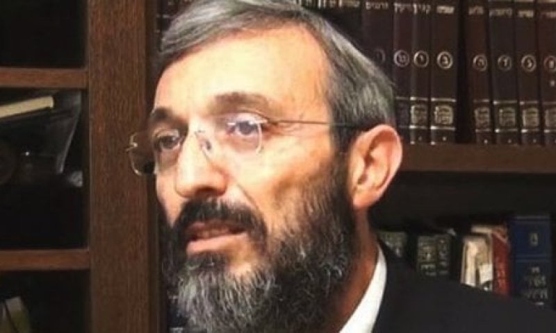 האזינו: איומים על חייו של דב הלברטל בשידור חי