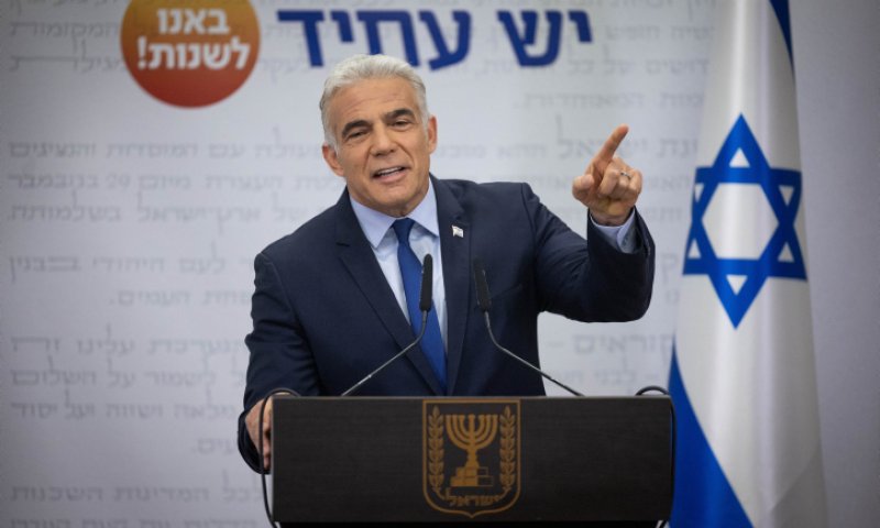 לפיד מבטל את קמפיין שקד: "לא נשב עם נתניהו"