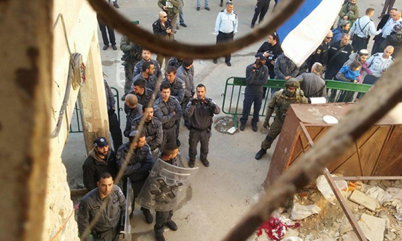 חרפה: בהוראת יעלון &ndash; פונו הבתים בחברון