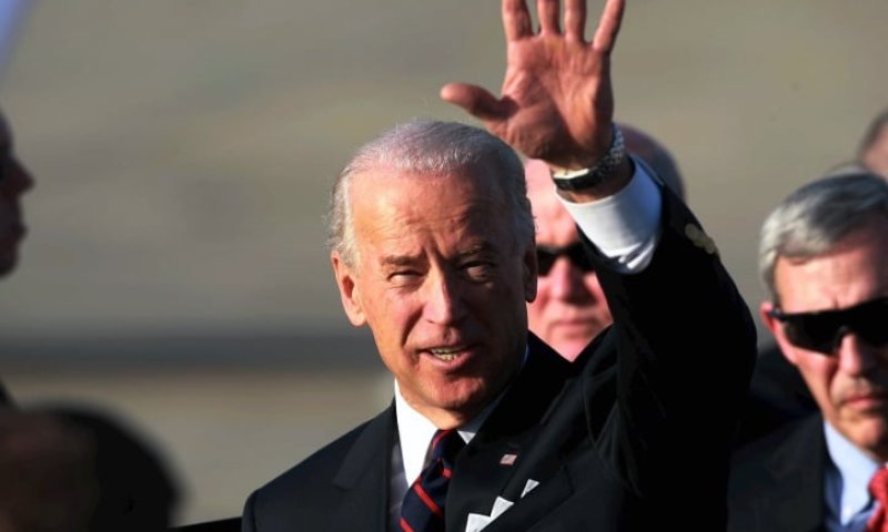 אורי אליצור על ג'ו ביידן: "הוא התנהג כמו שמוק"