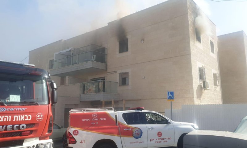 שריפה בבניין בירושלים: הוסר החשש ללכודים