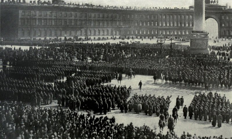היום לפני: המהפכה ששינתה את רוסיה לעד