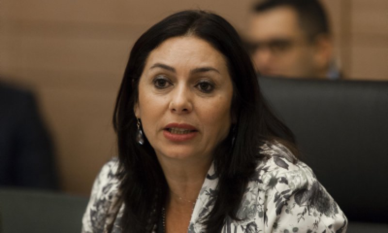 מירי רגב: "למה אתה שואל שאלות בומרנג?"