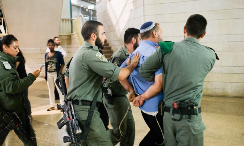 איומים על ערבים? גופשטיין מספר על מה באמת נעצר