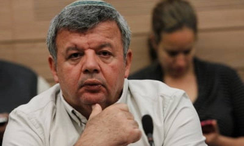 כלפה: הארכת שעון הקיץ תפגע במתפללים