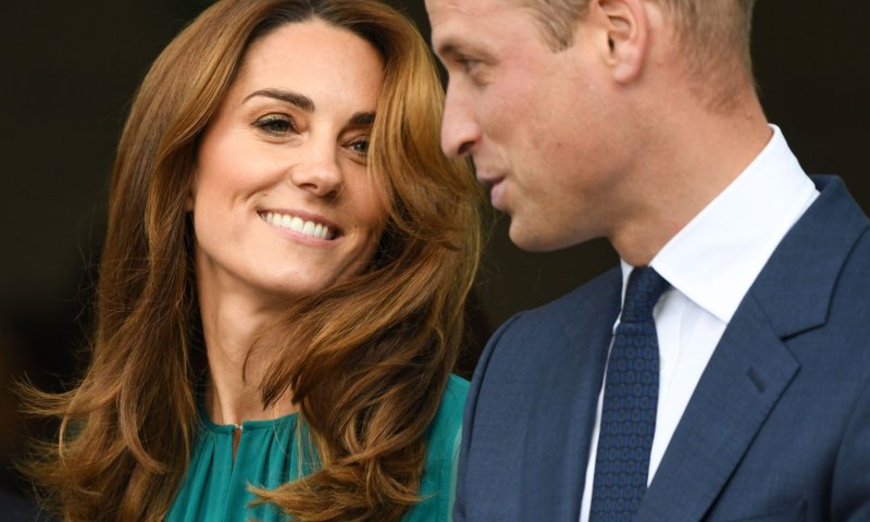 הנסיך ויליאם וקייט נחתו בירדן לרגל חתונת היורש