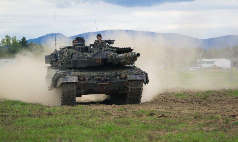 פולין זועמת על גרמניה ובונה קואליציה צבאית