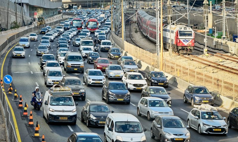 בשל עבודות: איילון ייחסם, תנועת הרכבות תופסק