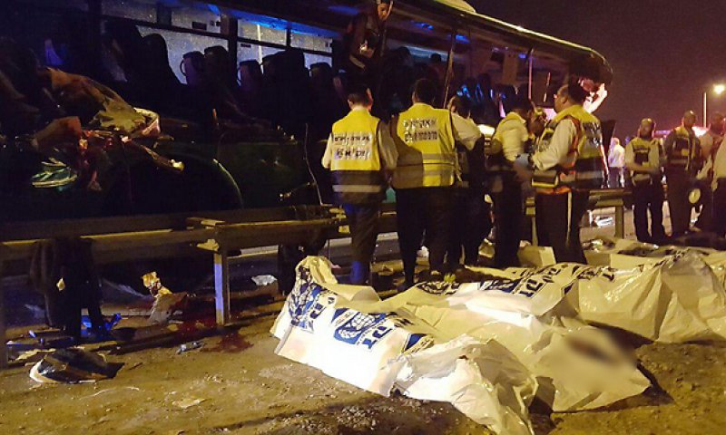 הרוגים ופצועים בתאונת דרכים קטלנית