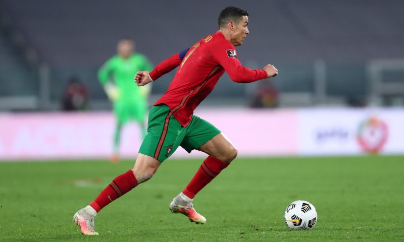 צפו: רונאלדו עולה לשמינית; תקציר פורטוגל אורוגואי