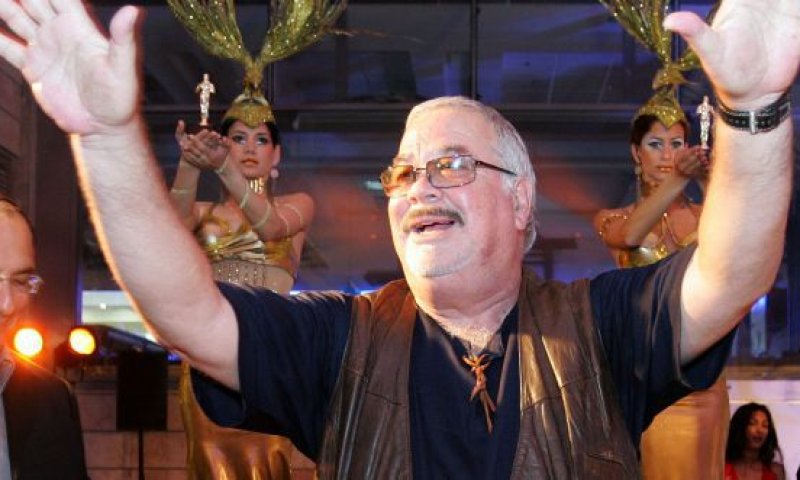 צפו: בנו של יהודה בארקן במחווה מרגשת לאביו