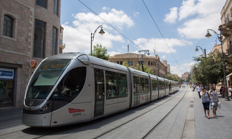 שתי חברות מתמודדות במכרז הרכבת הקלה בי-ם