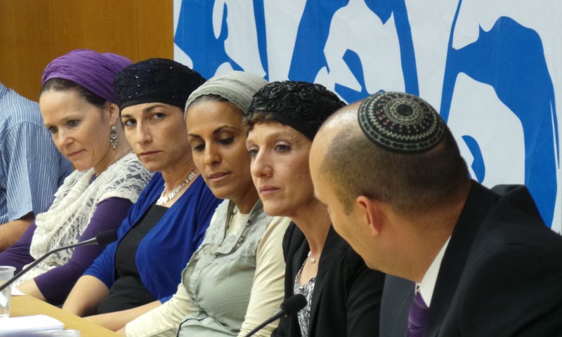 בנט למשפחות: תודה על התנהלות אצילית