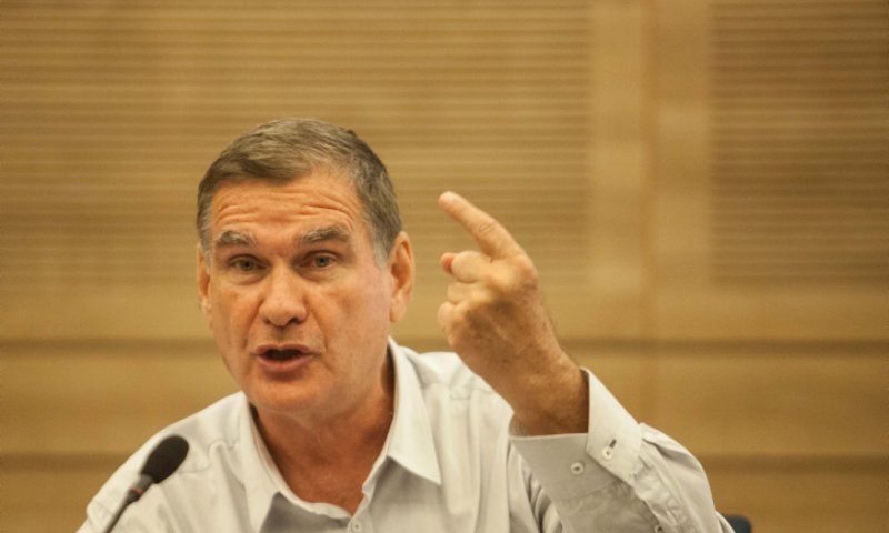 רמון: "אתם בימין פראיירים. לא יודעים למשול״