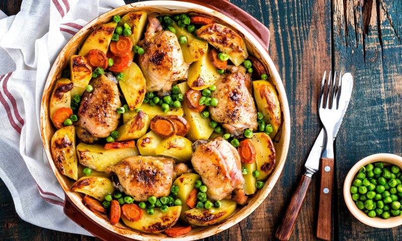 סורגים שבת: מתכון מושלם לעוף עסיסי עם ירקות