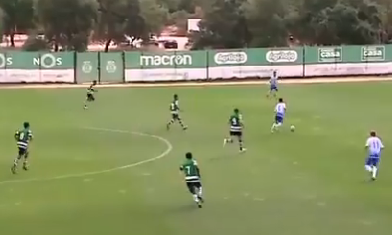 צפו: כבשו שער אחרי 13 שניות בלי לגעת בכדור