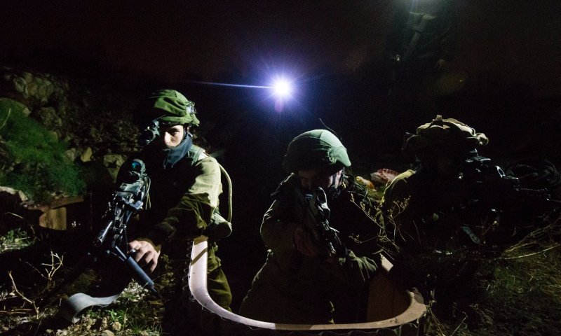 במהלך ניווט לילי: לוחם קומנדו נפל לבור