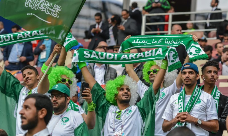 "אתה לא רצוי כאן" &ndash; צפו בכתב מגורש בצרחות בקטר