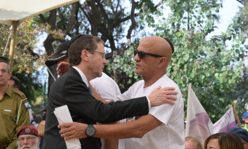 אביו של אל"מ אסף חממי חשף: "ביקש שלא יעשו עליו עסקה"