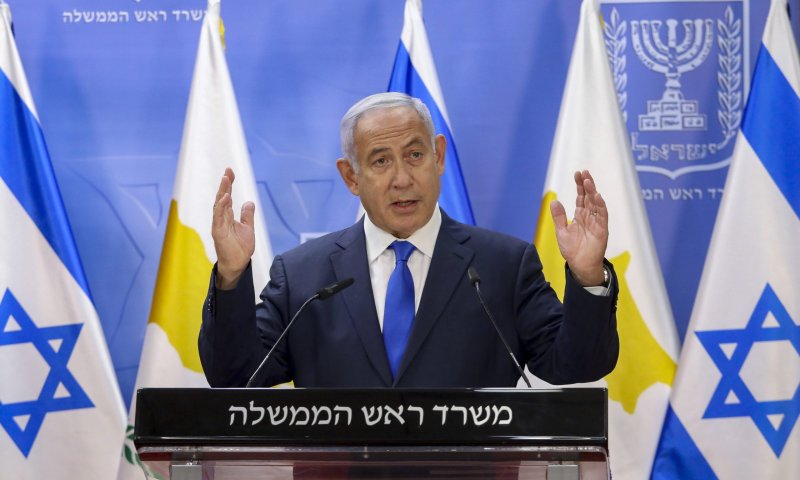 בג"ץ על ניגוד העניינים של נתניהו:"אי אפשר להתחמק"