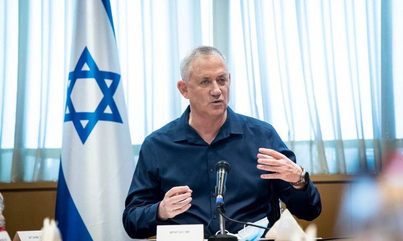 גנץ: אנו יודעים לפגוע גם במבנים וגם במי שבתוכם